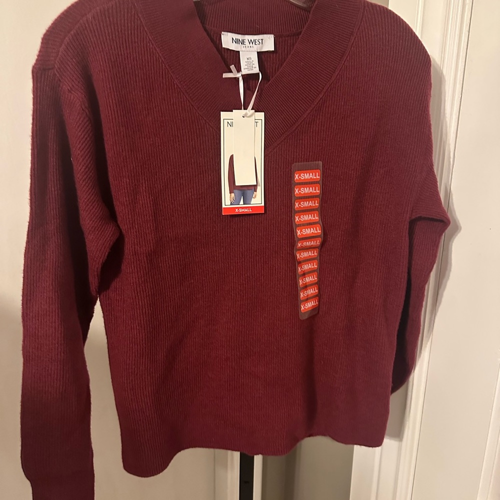 NEW Nine West burgundy Knit Top woman’s size extra small